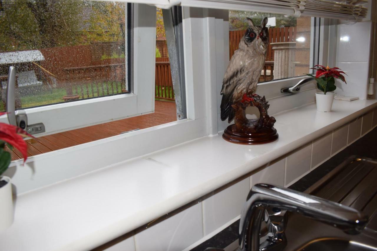 Silverburn New House With Free Parking And Nice Garden グラスゴー エクステリア 写真